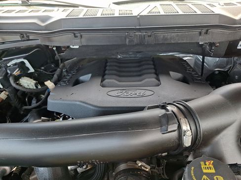 Used 2023 Ford F150 Lariat AWD/4WD image 31