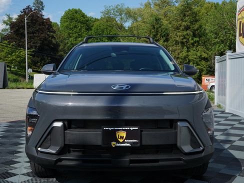 Used 2024 Hyundai Kona SEL AWD/4WD image 15