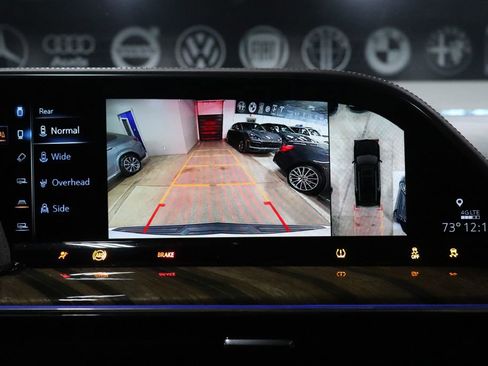 Used 2021 Cadillac Escalade Sport Platinum image 14