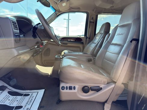 Used 2003 Ford Excursion Limited AWD/4WD image 9