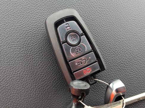 New 2025 Ford F150 Lariat w/ Equipment Group 501A Mid image 25