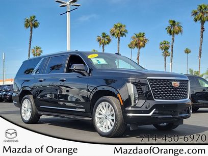 Used 2025 Cadillac Escalade ESV Luxury