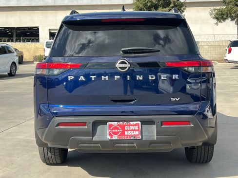 Certified 2022 Nissan Pathfinder SV image 8
