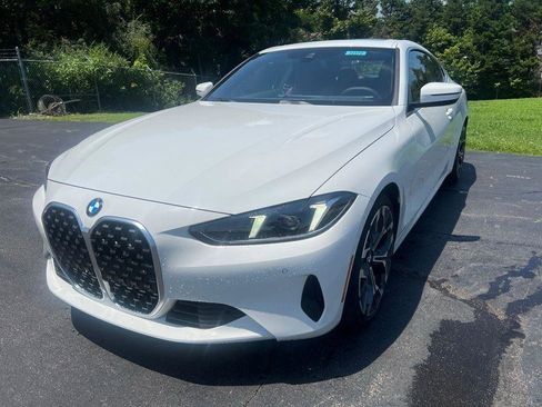 Used 2026 BMW 430i Coupe w/ Convenience Package RWD image 1