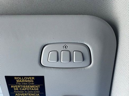 Used 2025 Ford Bronco Sport Badlands image 22