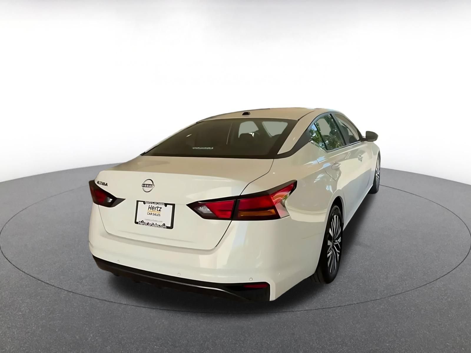 Used 2026 Nissan Altima 2.5 SV FWD image 13