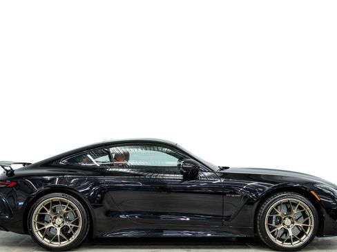 Used 2026 Mercedes-Benz AMG GT 63 image 2