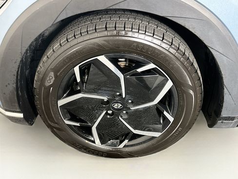 Used 2024 Hyundai Ioniq 5 SEL image 11