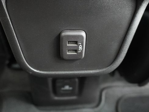 Used 2024 Chevrolet Equinox RS w/ RS Leather Package FWD image 39