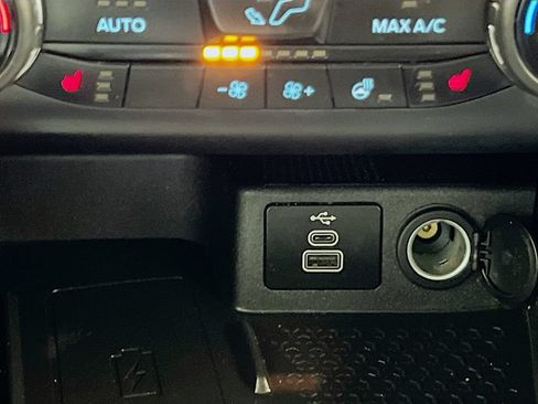 Certified 2023 Ford Bronco Sport Outer Banks w/ Tech Package AWD/4WD image 22