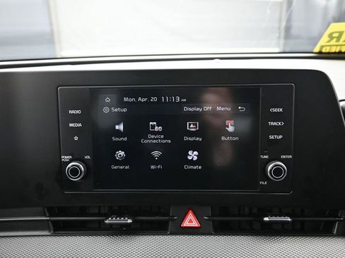 Used 2025 Kia Sportage LX image 24