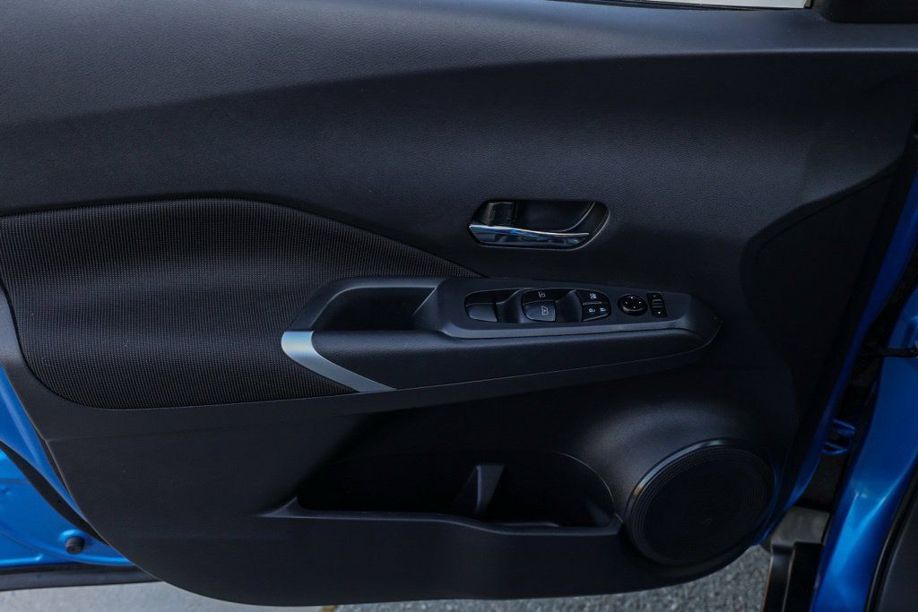 Used 2023 Nissan Kicks SV FWD image 25