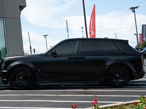 Used 2019 Rolls-Royce Cullinan AWD/4WD image 19