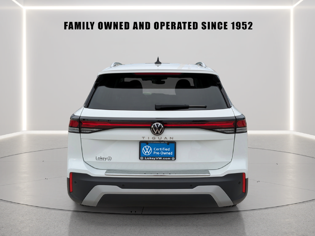 Certified 2025 Volkswagen Tiguan S FWD image 5