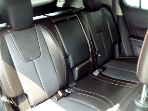Used 2017 Chevrolet Equinox LT w/ Sport Edition FWD image 21