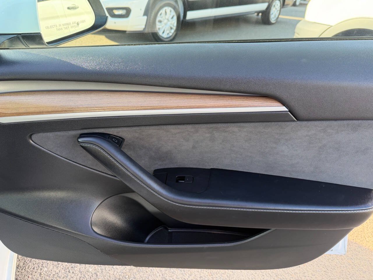 Used 2022 Tesla Model 3 Long Range AWD/4WD image 18