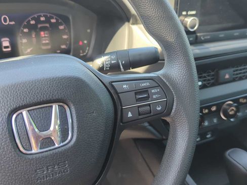 Used 2023 Honda Accord EX image 19