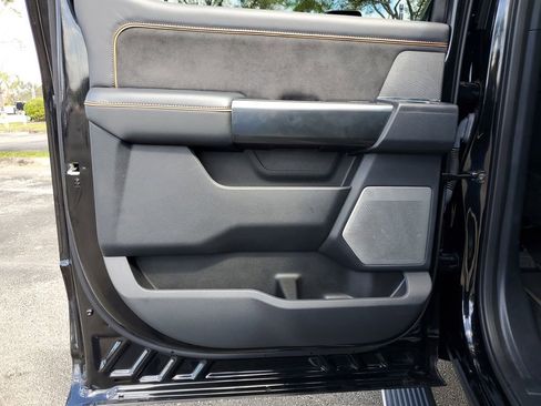 Used 2024 Ford F250 Platinum w/ Tremor Off-Road Package image 11