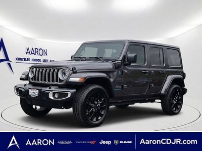 Used 2025 Jeep Wrangler Unlimited Sahara w/ Safety Group