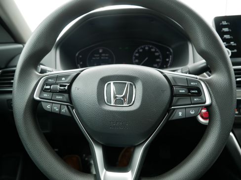 Used 2020 Honda Accord LX image 25