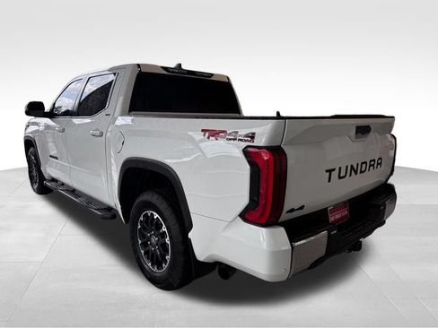 Certified 2025 Toyota Tundra SR5 AWD/4WD image 5