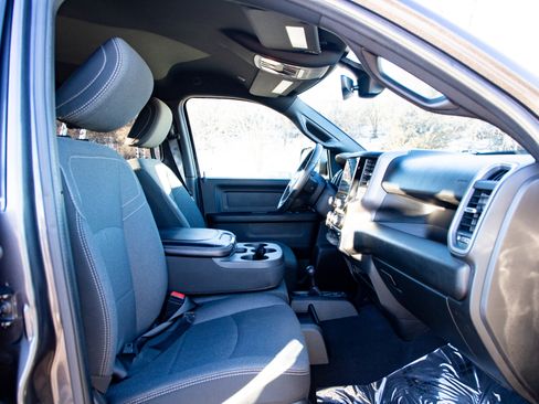 Used 2021 RAM 3500 Tradesman image 13