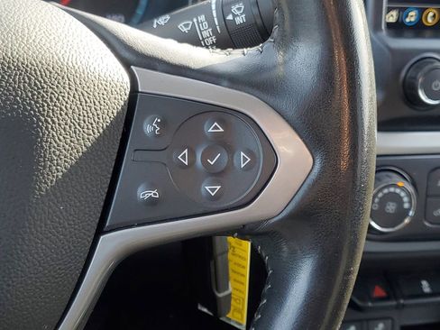 Used 2019 Chevrolet Colorado LT w/ LT Convenience Package image 17