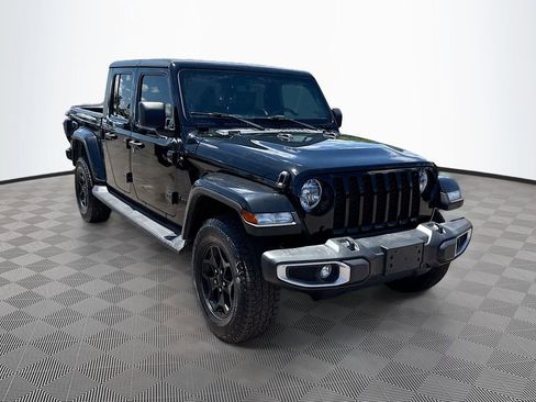 Used 2022 Jeep Gladiator Mojave AWD/4WD image 4