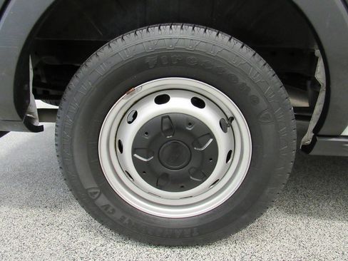 Used 2022 Ford Transit 150 Low Roof w/ Load Area Protection Package RWD image 14