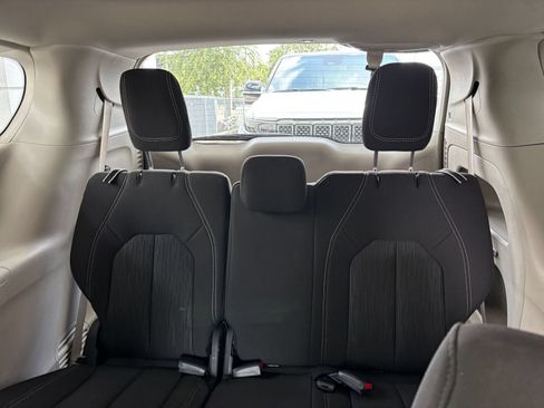 Used 2024 Chrysler Voyager LX FWD image 29