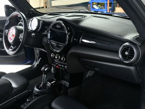 Used 2019 MINI Cooper John Cooper Works image 29