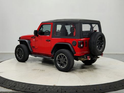 Used 2021 Jeep Wrangler Sport AWD/4WD image 6
