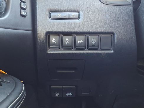 Used 2020 Nissan Murano SL image 11