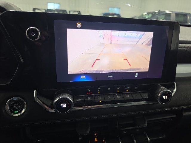 Used 2023 Chevrolet Colorado LT w/ LT Convenience Package III AWD/4WD image 9