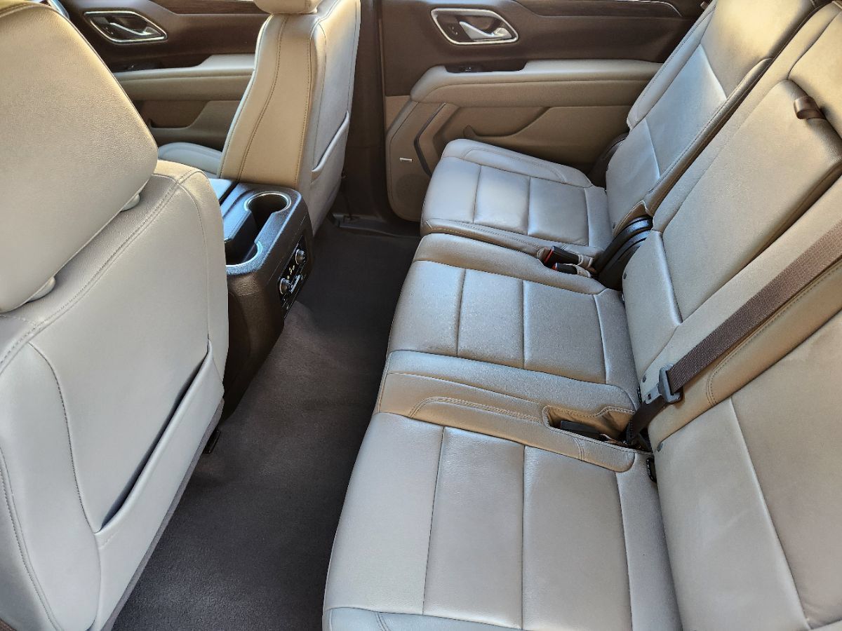 Used 2023 Chevrolet Tahoe LT w/ Luxury Package AWD/4WD image 52