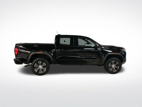 Certified 2024 GMC Canyon AT4 w/ AT4 Premium Package image 7