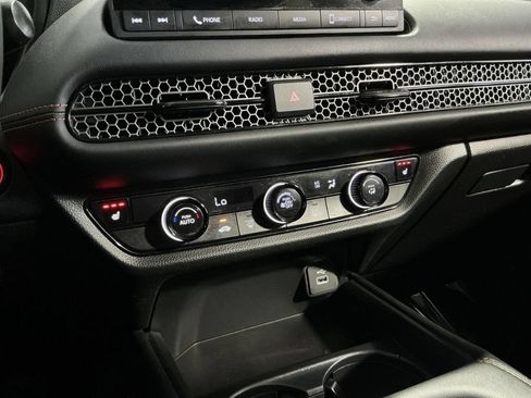Used 2024 Honda HR-V Sport image 21
