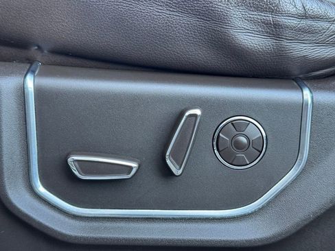 Used 2019 Ford F150 Limited image 18