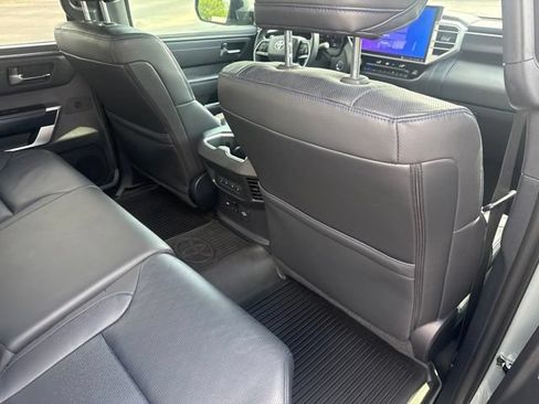 Used 2024 Toyota Tundra Platinum AWD/4WD image 18