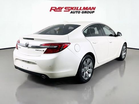 Used 2015 Buick Regal Premium w/ Experience Buick Package image 7