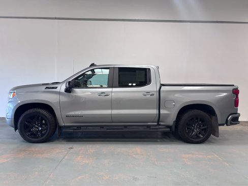 Used 2024 Chevrolet Silverado 1500 RST AWD/4WD image 2