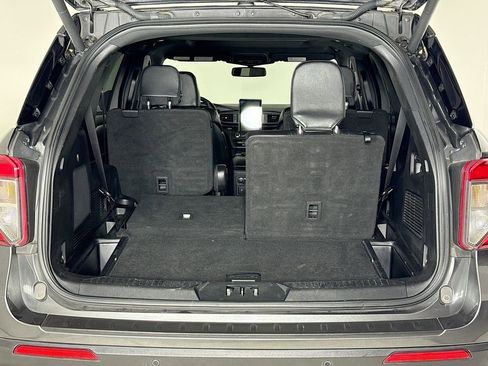 Used 2020 Ford Explorer ST w/ ST High-Performance Pack image 26