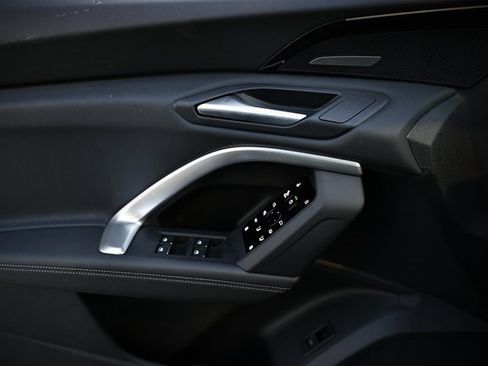 New 2025 Audi Q5 Premium Plus image 13