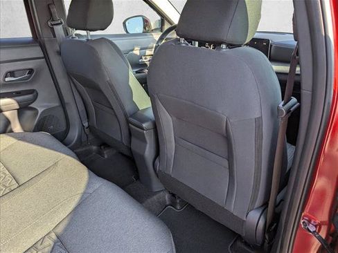 Used 2025 Nissan Kicks SV w/ SV Premium Package FWD image 29