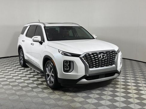 Used 2020 Hyundai Palisade SEL w/ Convenience Package FWD image 3