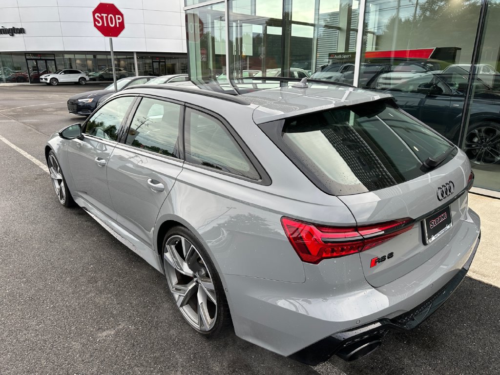 Used 2021 Audi RS 6 AWD/4WD image 22
