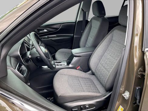 Used 2023 Chevrolet Equinox LT FWD image 24