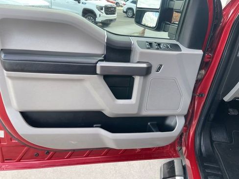 Used 2020 Ford F250 XLT w/ XLT Value Package image 14