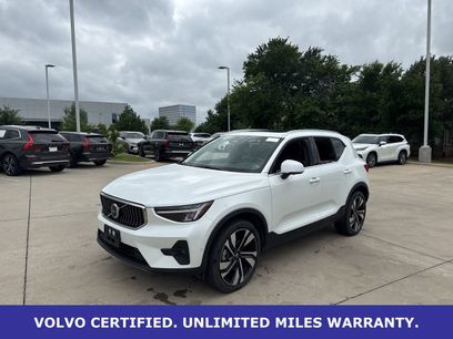 Certified 2025 Volvo XC40 B5 Plus
