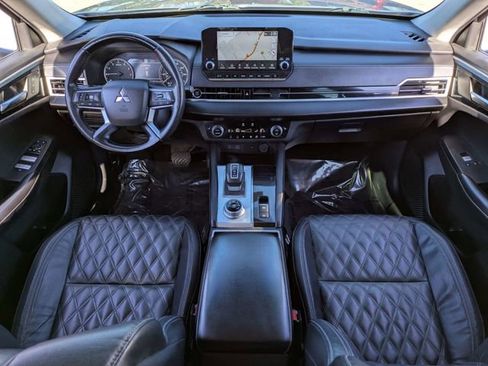 Used 2022 Mitsubishi Outlander SEL FWD image 16